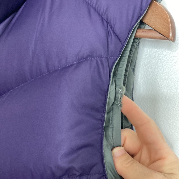 MEC Vest Womens XS Purple Softshell Goose Down Chevron Puffy Quilted Layer - Picture 12 of 15